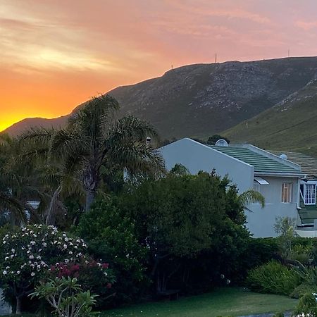 Bing Heights Suite Hermanus Esterno foto